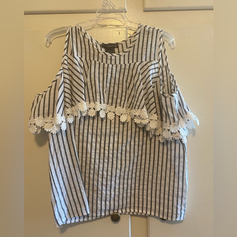 Striped cold shoulder top with cute lace detailing